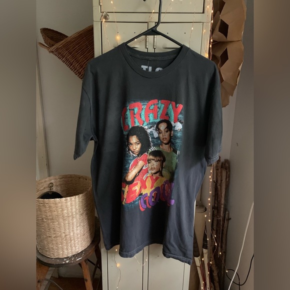 TLC Tee - Picture 3 of 10